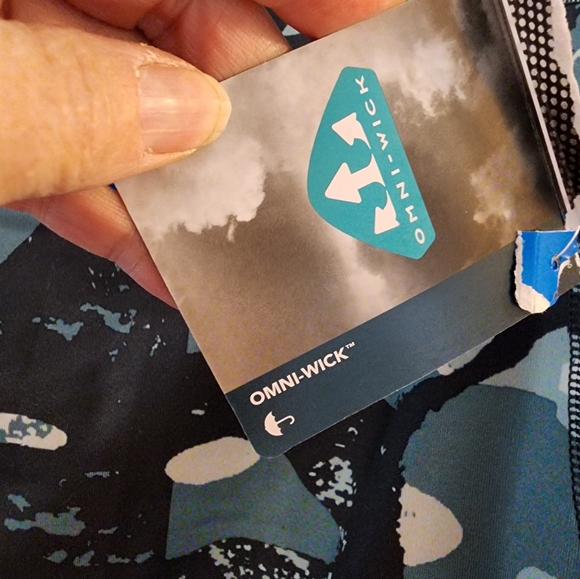 Columbia Layered Wear - Picture 3 of 6